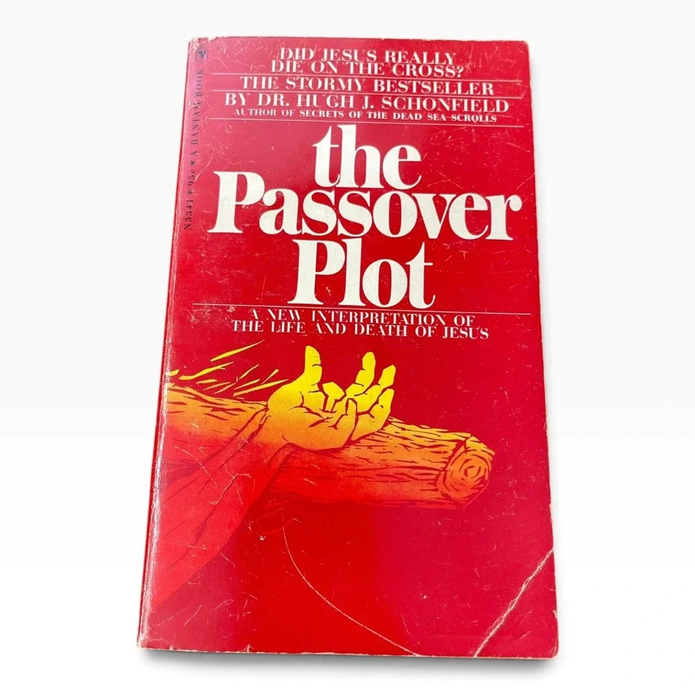 The Passover Plot by Dr. Hugh J. Schonfield Bantam Book 1967 Paperback Vintage